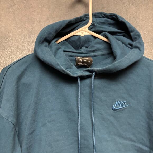 Nike Teal Crop Hoodie Women’s Small 100% Cotton Pullover Skater Athleisure - Picture 3 of 9